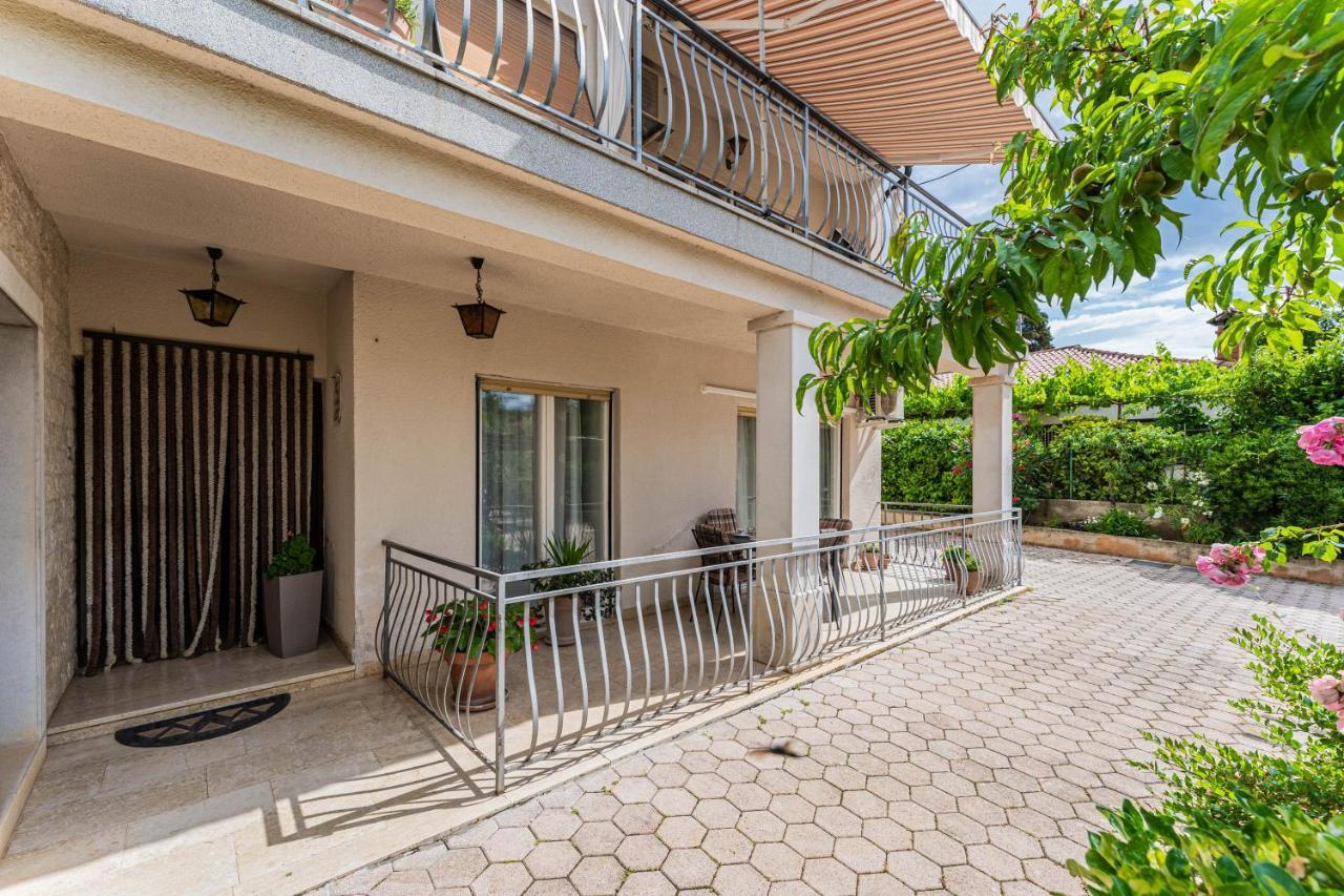Apartman Ana Apartment Pula Exterior photo